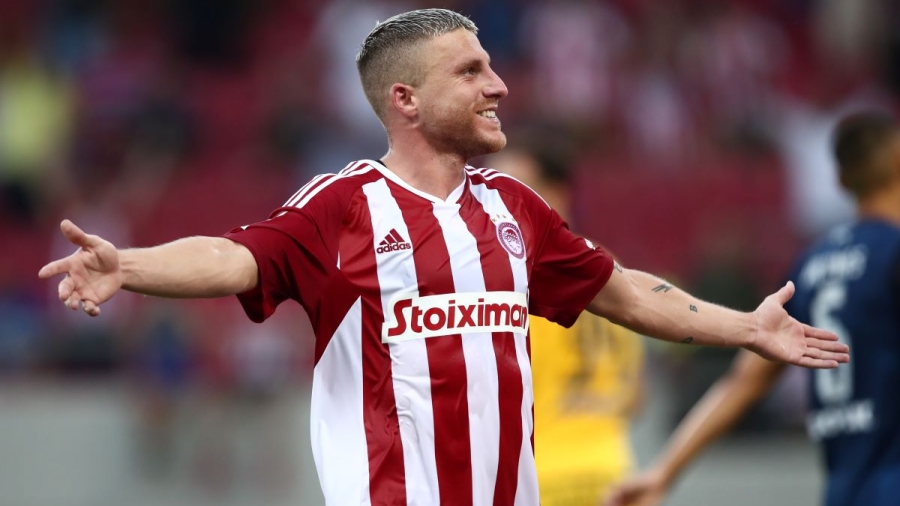 Ολυμπιακός – Ιωνικός 3-1: «Όργια» Πεπ Μπιέλ στο ντεμπούτο του, με... τρέλα για Μαρσέλο στο Γεώργιος Καραϊσκάκης!