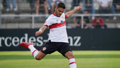 Γκλάντμπαχ – Στουτγκάρδη 0-1: «Βολίδα» του Μαυροπάνου και εκπληκτικό γκολ από τον Έλληνα αμυντικό! (video)