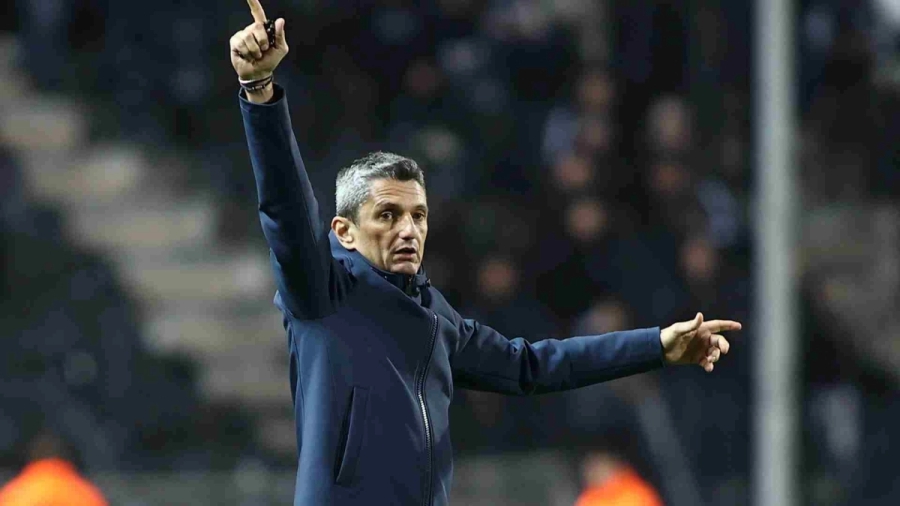 Λουτσέσκου: «Είχαμε τέλεια νοοτροπία!»