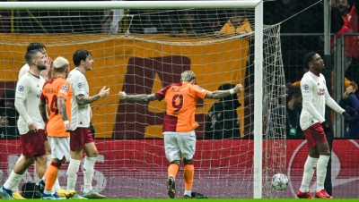 Το κορυφαίο ματς του Champions League, μέχρι το επόμενο της Γιουνάιτεντ: Έξι γκολ, δοκάρι, VAR και... κανένας νικητής! (video)