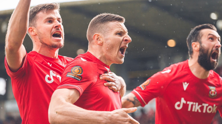 «Σείστηκε» η Ουαλία: Μισή άνοδος για τη Ρέξαμ, απίθανη απόκρουση πέναλτι από τον Φόστερ στο 96'! (video)