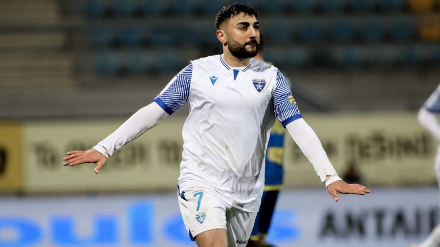 O Αίας Άοσμαν στο BN Sports: «Αξέχαστο το πρώτο μου παιχνίδι στην έδρα μας - Ο Ιωνικός έχει εξαιρετικούς παίκτες» (video)