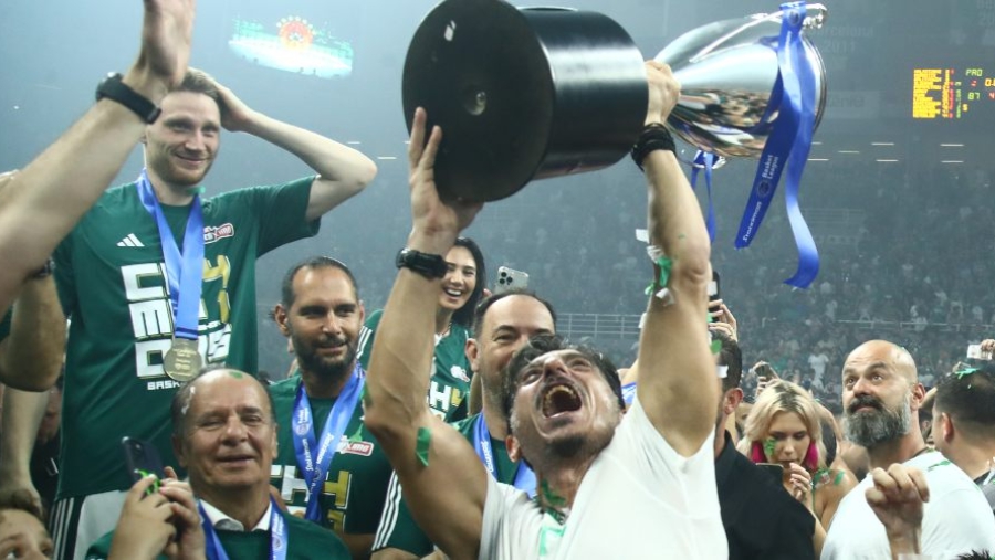 Ο Γιαννακόπουλος ευχαρίστησε τον Ολυμπιακό, όπως και ο Σλούκας: «Ο μεγαλύτερος Έλληνας αθλητής!»