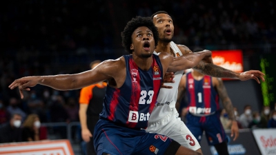 Μπασκόνια: Τραυματισμός στον αστράγαλο για τον Ενόχ, αμφίβολος για το παιχνίδι με τον Ολυμπιακό