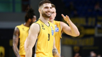 Πλησιάζει στον Κολοσσό και ο Ανδρέας Πετρόπουλος!