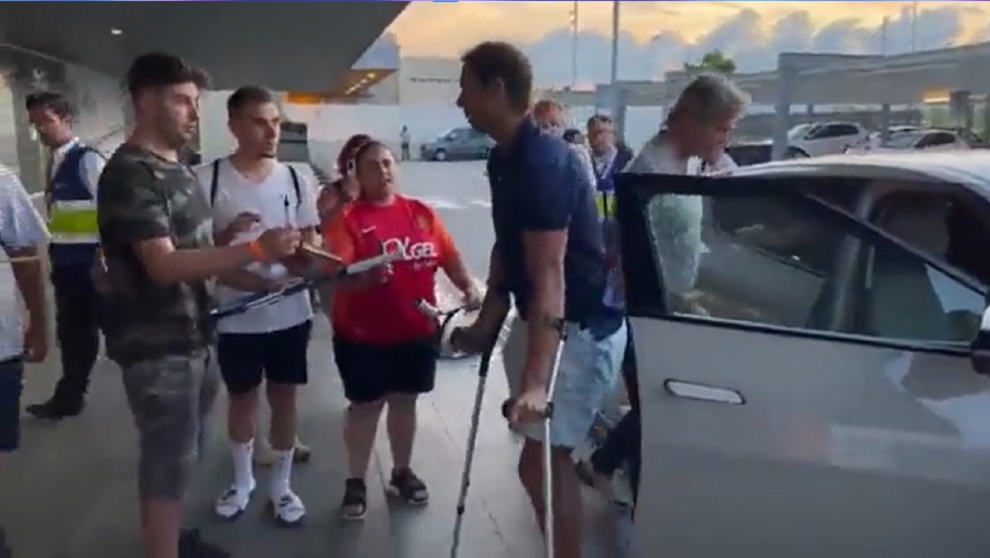 Ναδάλ: Με πατερίτσες το Νο 1 του κόσμου μετά το Roland Garros! (video)