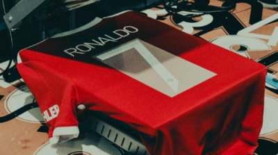 Μάντσεστερ Γιουνάιτεντ: Παίρνει μόλις 5 λίρες για κάθε πώληση φανέλας του Κριστιάνο Ρονάλντο!