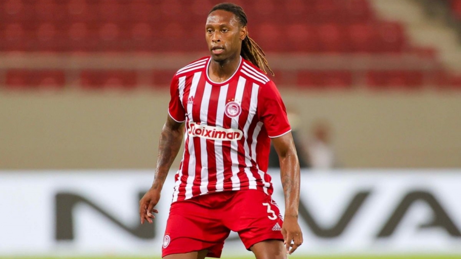 Record: «Προτεραιότητα για την Πόρτο ο Σεμέδο»