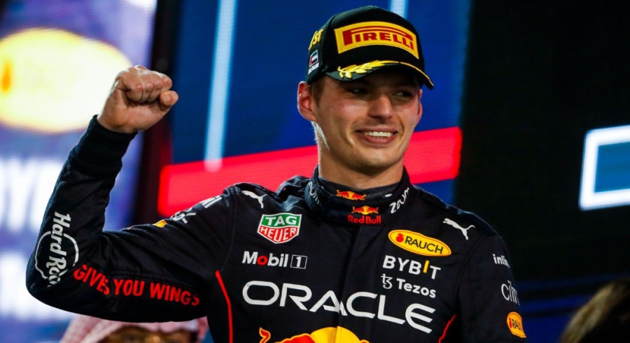 Φερστάπεν: «Ο Χάμιλτον είναι ένας από τους σπουδαιότερους οδηγούς»