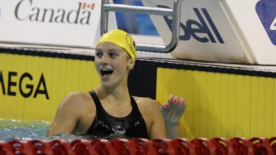 Κολύμβηση: Απίστευτη η 16χρονη ΜάκΙντος - Κατέρριψε το παγκόσμιο ρεκόρ της «θρυλικής» Χόζου στα 400μ. μεικτή! (video)