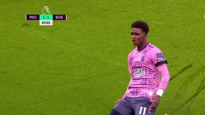 Μάντσεστερ Σίτι – Έβερτον 1-1: Απίθανο γκολ του Γκρέι, πανηγυρίζει η… Άρσεναλ! (video)