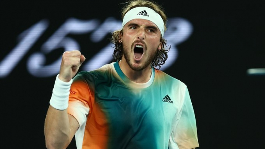 Ασταμάτητος ο Τσιτσιπάς «έσβησε» τον Σίνερ και προκρίθηκε στα ημιτελικά του Australian Open! (video)