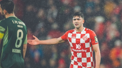 Μάιντς – Ουνιόν Βερολίνου 1-1: Οι γηπεδούχοι «κόλλησαν» στο… χιόνι! (videos)