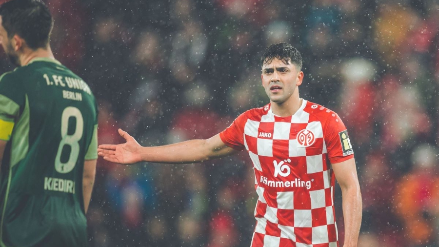 Μάιντς – Ουνιόν Βερολίνου 1-1: Οι γηπεδούχοι «κόλλησαν» στο… χιόνι! (videos)