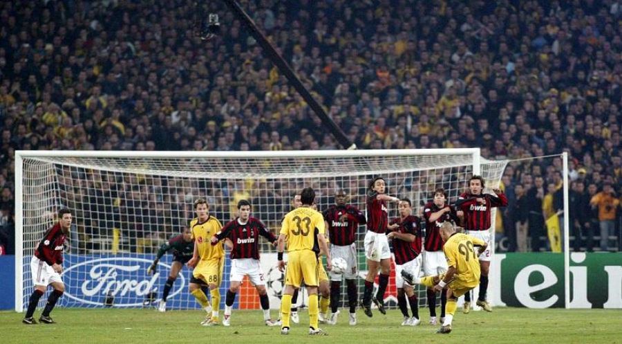 «Θα το δει το βράδυ στις ειδήσεις!»: Το ιστορικό φάουλ του Ζούλιο Σέζαρ και η κόλαση του Δάντη στο ΟΑΚΑ! (video)