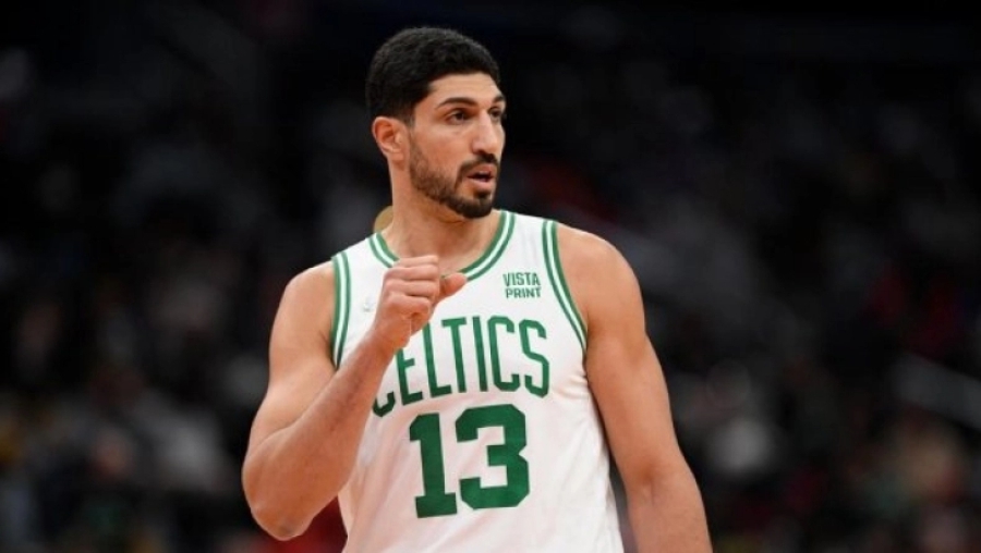 Καντέρ: «Αν έβαζα περούκα και αγωνιζόμουν στο WNBA θα είχα 60 πόντους μέσο όρο»