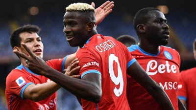 Εύκολη νίκη για Νάπολι - Αντέχει η Φιορεντίνα στην έδρα της Ουντινέζε!