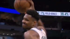 Ο Αντετοκούνμπο είχε νεύρα και το πλήρωσε με τεχνική ποινή (vid)