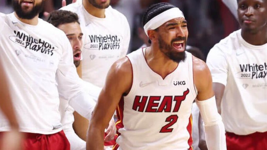 Οι Χιτ μία «ανάσα» από τους NBA Finals με... υπερηχητική εμφάνιση! (video)