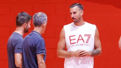 Στην προετοιμασία της Αρμάνι Μιλάνο ο Βλάντο Γιάνκοβιτς!