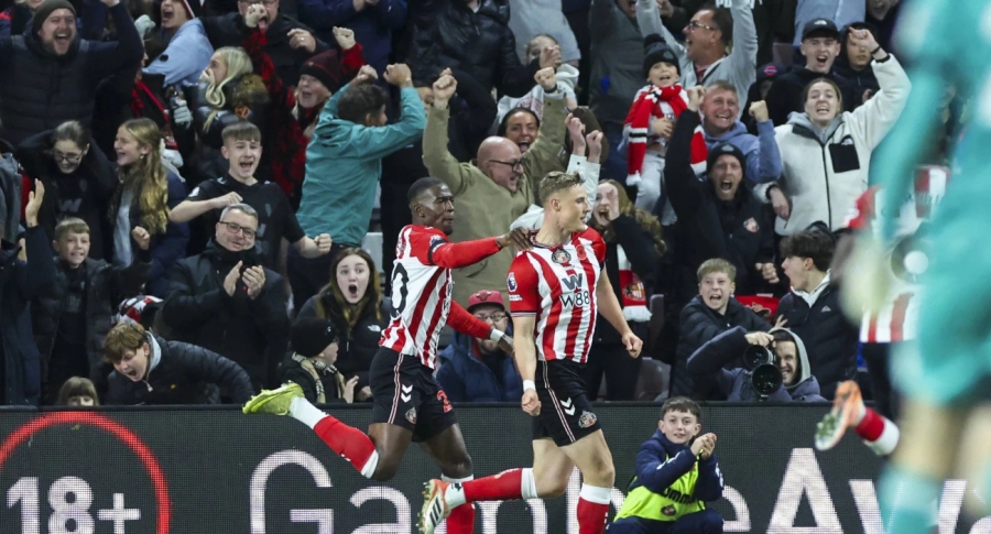 Ό,τι δεν μπόρεσαν οι άλλοι: Η Σάντερλαντ σταμάτησε σε «νεκρό» χρόνο το τρένο της Άρσεναλ!