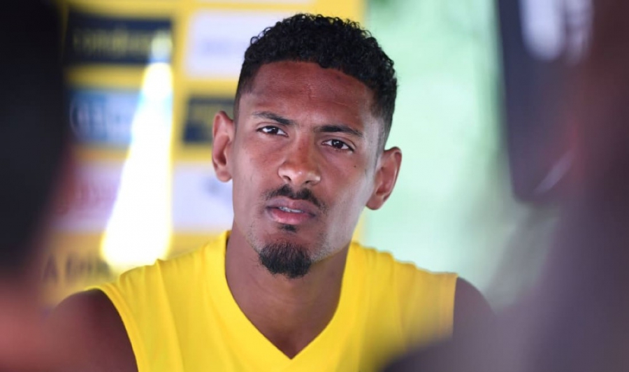 Ντόρτμουντ: Σοκ με Αλέ, βρέθηκε όγκος στα γεννητικά όργανα του νεοαποκτηθέντος φορ!