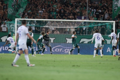 Το πίστεψε, αστόχησε, το πλήρωσε: Γενναίος, μα σκληρός αποκλεισμός για τον Παναθηναϊκό, «υποβιβάζεται» στο Europa League!