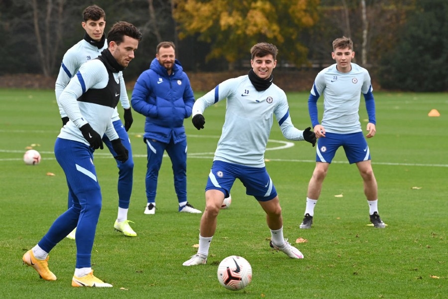 Σε καραντίνα Μάουντ και Τσίλγουελ μετά την επαφή τους με τον Γκίλμουρ!