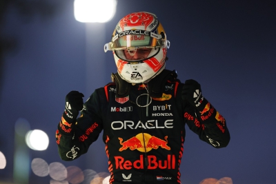 Formula 1: Άνετη νίκη για τον Μαξ Φερστάπεν στο Μπαχρέιν - Ο φοβερός Αλόνσο για 99η φορά στο πόντιουμ!