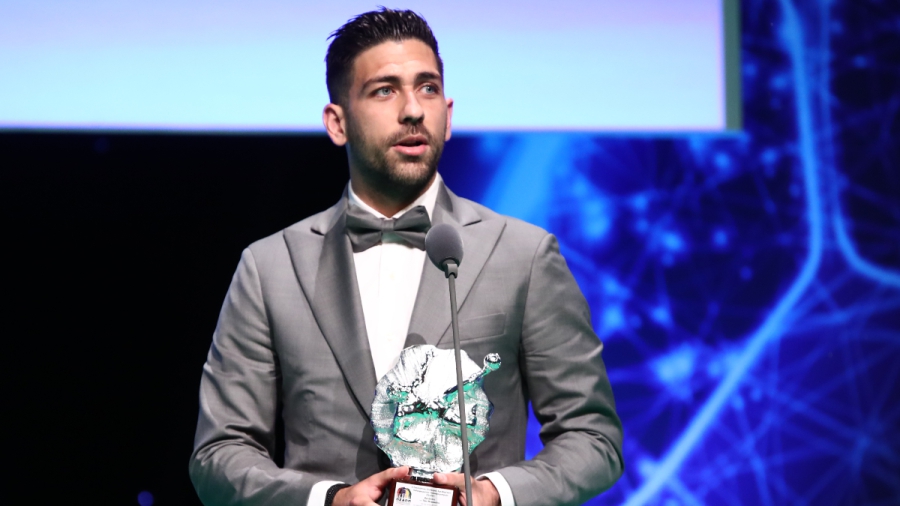 Μπακασέτας: «Πάλευα με την κατάθλιψη, δεν είμαστε ρομπότ»