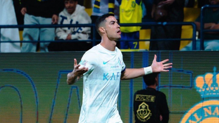 Ασταμάτητος Κριστιάνο και το «κοντέρ» πλέον γράφει 53 (video)