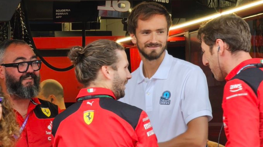 Στη Βαρκελώνη για το Grand Prix της F1 o Μεντβέντεφ!