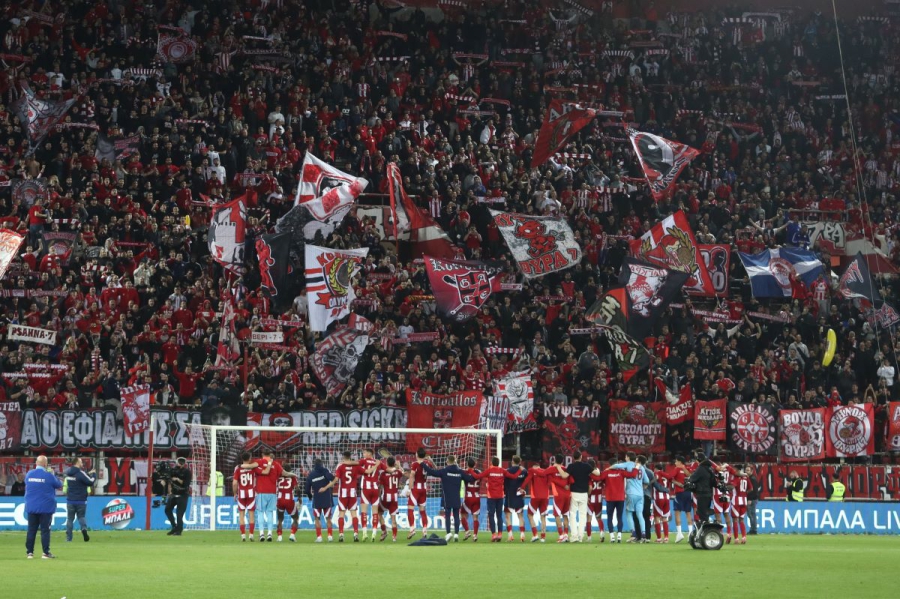 Ο κατακτητής μετρά μέρες, η «Βασίλισσα» πληγές