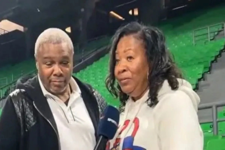 Μητέρα Χολμς: «Αντιεπαγγελματική διαχείριση, έπρεπε να γίνει ιδιωτικά - Ανήκουμε στην ίδια σελίδα!»