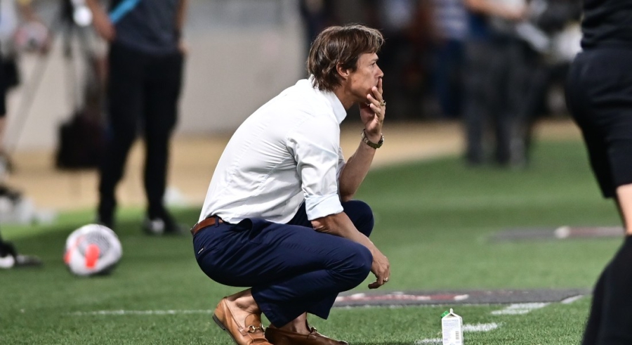 Αλμέιδα: «Η μπάλα δεν έμπαινε, χάσαμε μέχρι και πέναλτι»