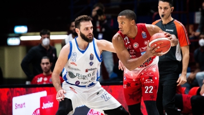 Σάσαρι - Αρμάνι 63-92: Εντυπωσιακοί οι Μιλανέζοι πριν τον Παναθηναϊκό!