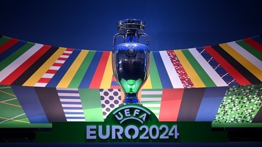 Euro 2024: Είκοσι χρόνια μετά το… έπος του 2004, η Ελλάδα πάει Γερμανία και συναντά Πορτογαλία και Τσεχία!