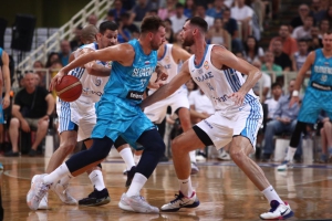 Ελλάδα - Σλοβενία 88-77: Ο Νίκος Γκάλης δάκρυσε, η Εθνική (ξανά)κέρδισε και το Παγκόσμιο μάς περιμένει! (video)