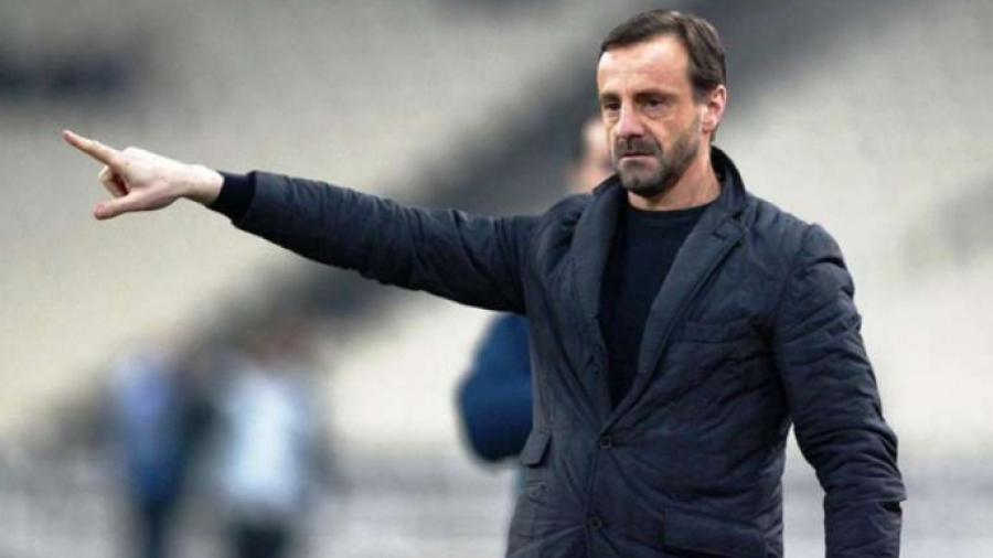 Μάντζιος: «Υποχρεωμένοι να κερδίσουμε...»