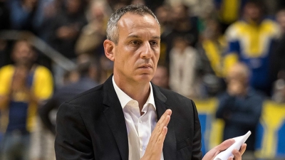 Στο «τιμόνι» της Μακάμπι και τη νέα σεζόν ο Κάτας!