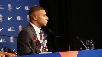 Εμπαπέ: «Ευχαριστώ τη Ρεάλ που προσπάθησε να με κάνει χαρούμενο, αλλά η απόφαση που πήρα ήταν η καλύτερη» (video)