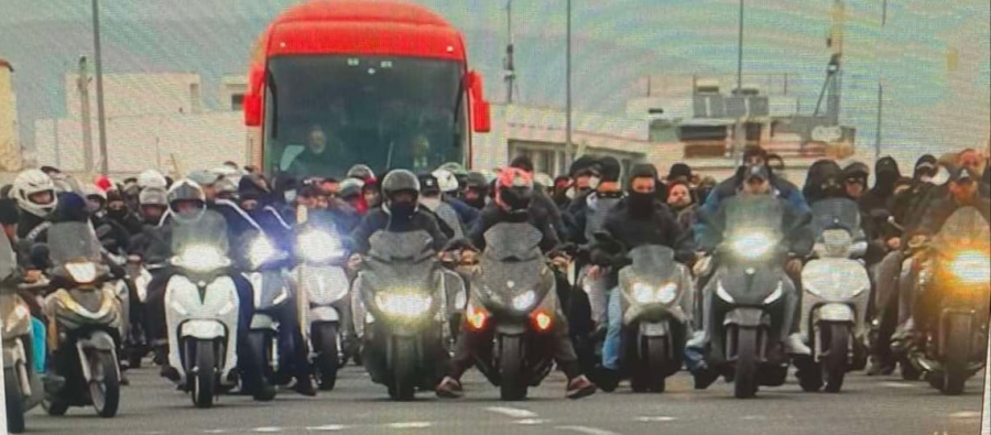 «Βολές» κατά πάντων από τη Θύρα 7: «Δεν χαρίζουμε σε κανέναν το πρωτάθλημα»