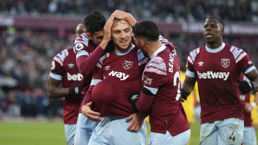 Γουέστ Χαμ – Έβερτον 2-0: Απίστευτος Μπόουεν, προβάδισμα ασφαλείας για τα «σφυριά»! (video)