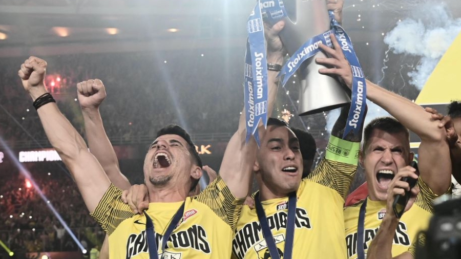 Μάνταλος: «Σκέφτηκα να σταματήσω το ποδόσφαιρο!»