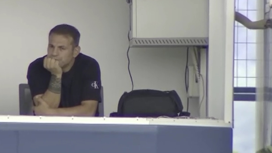 «Δίπλα» στην ομάδα γυναικών της ΑΕΚ ο Ντέμης, υποκλίθηκε στους οπαδούς του Αστέρα Τρίπολης! (video)