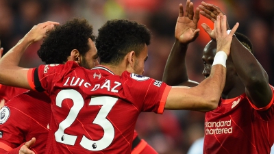 Λίβερπουλ – Μάντσεστερ Γιουνάιτεντ 4-0: Την διέλυσε... ξανά και επέστρεψε στην κορυφή!  (video)