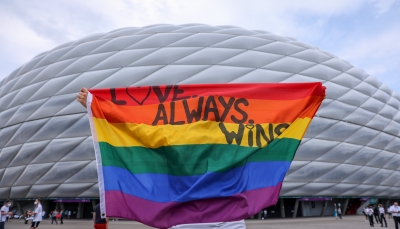 EURO 2020: Η UEFA απαγόρευσε τις ΛΟΑΤΚΙ σημαίες στο Ολλανδία – Τσεχία!