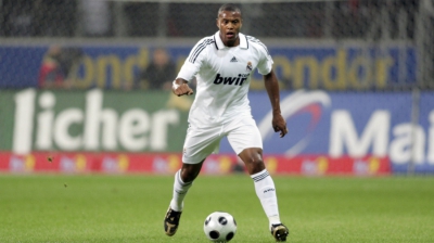 Ο Ζούλιο Μπαπτίστα προπονητής στις Ακαδημίες της Ρεάλ Μαδρίτης