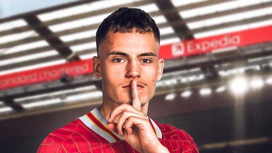 O Βιρτζ επίσημα στη Λίβερπουλ, η πρώτη του φωτογραφία με τη φανέλα της! (pic)