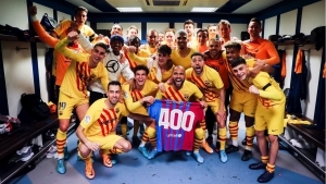 Τρελό πάρτι της Μπαρτσελόνα στα αποδυτήρια του Σαντιάγκο Μπερναμπέου!